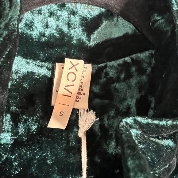 NWT XCVI Forest Green Full Zip Velvet Velour Vest w/ Pockets Size Small - Picture 7 of 8